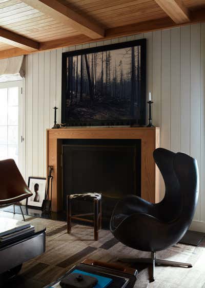 Contemporary Country House Living Room. East Hampton Country Home by Robert Stilin.