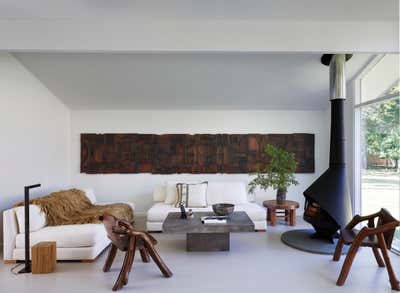  Minimalist Country House Living Room. Artist's Retreat by Michael Del Piero Good Design.