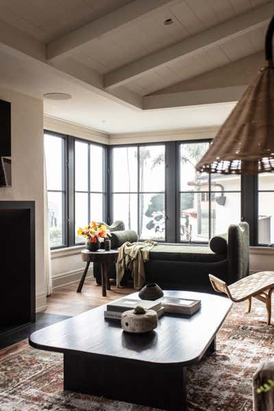  Mid-Century Modern Living Room. Emerald Bay by Studio Gutow.