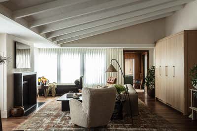  Mid-Century Modern Scandinavian Family Home Living Room. Emerald Bay by Studio Gutow.
