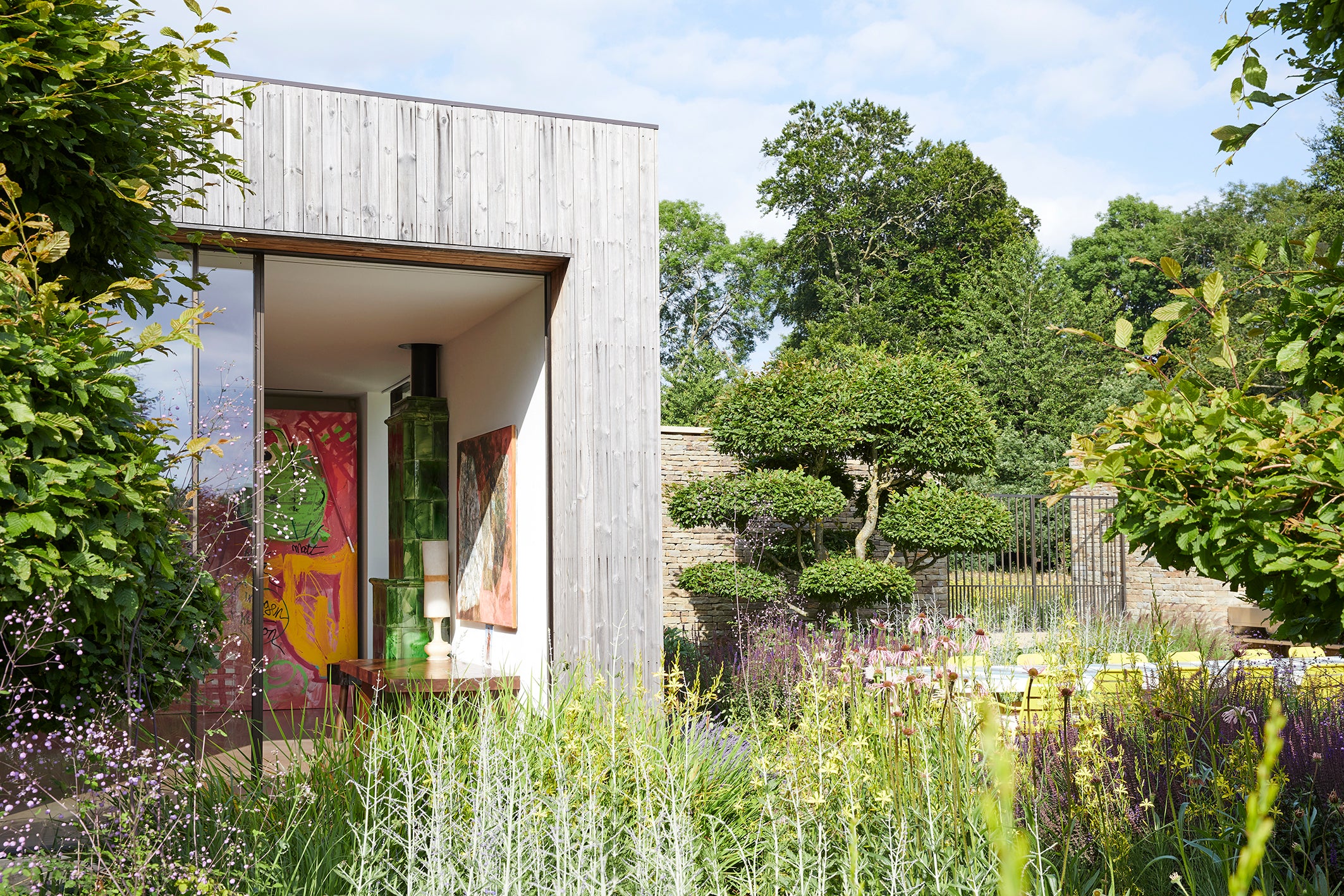 Mid-Century Modern Exterior