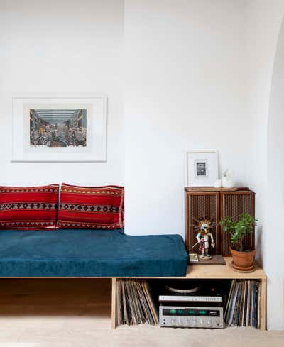 Minimalist Southwestern Apartment Living Room. East Village Loft by Le Whit.