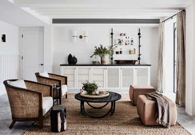 Transitional Living Room. Yarranabbe House by Kate Nixon.