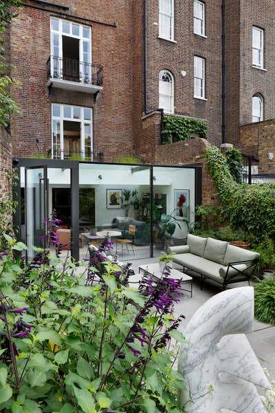  Contemporary Regency Family Home Exterior. Historic London Home by Studio Ashby.