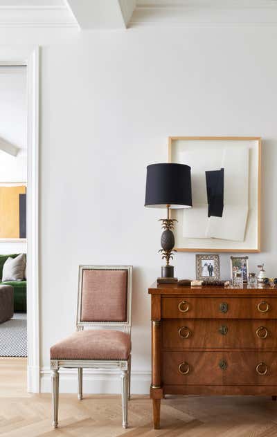  French Art Deco Family Home Living Room. Upper East Side Residence by Nate Berkus Associates.