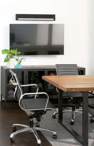 Mid-Century Modern Office Meeting Room. Tidewater Capital by Ruskin Design.