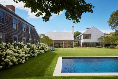  Country Family Home Exterior. East Hampton Residence  by Neal Beckstedt Studio.