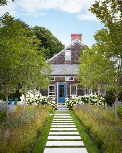  Country Family Home Exterior. East Hampton Residence  by Neal Beckstedt Studio.