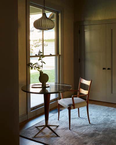  Mid-Century Modern Country House Entry and Hall. Pound Ridge Retreat by Katch Interiors.