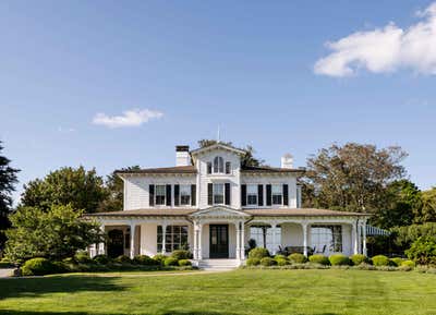  Preppy Hollywood Regency Family Home Exterior. Hook Pond Residence by Workstead.