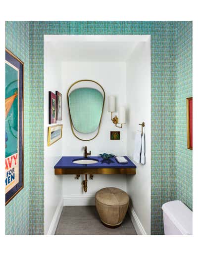  Coastal Vacation Home Bathroom. West Palm Beach by Goralnick Architecture and Deisgn.