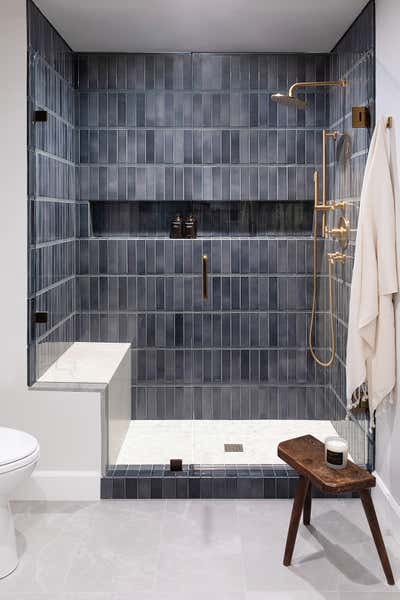  Coastal Bathroom. Montefaro by Studio Henree LLC.