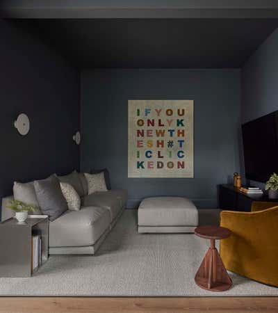  Transitional Family Home Living Room. CORTONA COVE by Studio Gild.