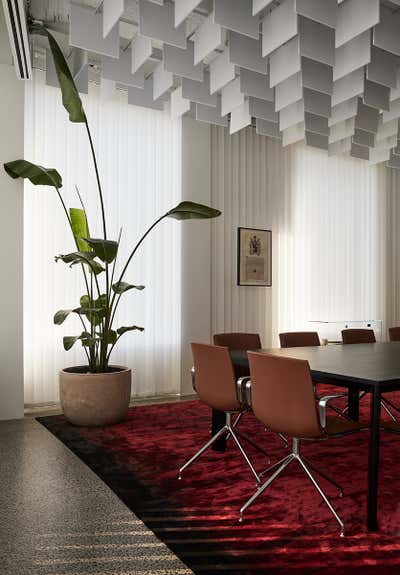 Contemporary Meeting Room. RANZCOG by Léo Terrando Design.
