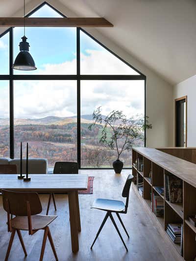  Modern Minimalist Open Plan. Windham Ski House by Elizabeth Roberts Architects.