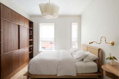  Scandinavian Bedroom. Brooklyn Townhouse by Elizabeth Roberts Architects.