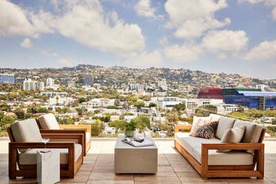  Coastal Apartment Patio and Deck. 8899 Beverly, Penthouse by ASH NYC.