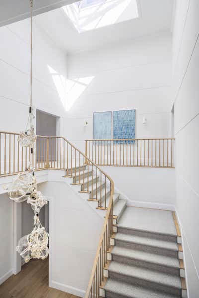  Beach House Entry and Hall. Sagaponack Beach House by Chango & Co..