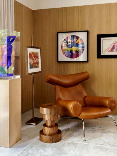 Contemporary Living Room. House 002 by Melanie Raines.