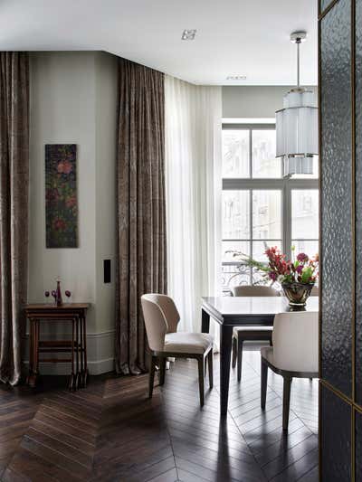  Organic Dining Room. Step Inside an Art Collector's Apartment by O&A Design Ltd.