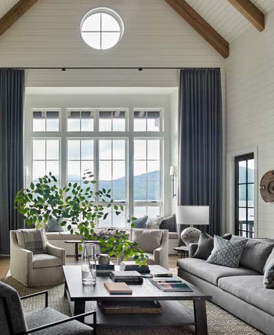  Coastal Vacation Home Living Room. Lakefront Legacy by The Design Atelier.
