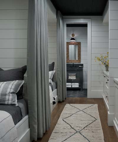  Coastal Vacation Home Children's Room. Lakefront Legacy by The Design Atelier.