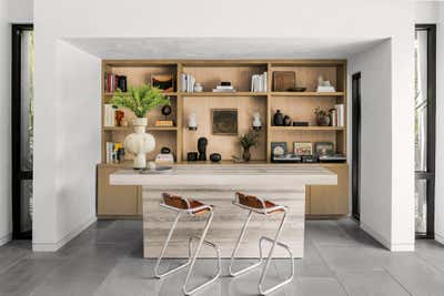  Mid-Century Modern Organic Family Home Living Room. Coconut Grove Modern by Collarte Interiors.