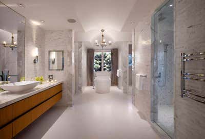  Mid-Century Modern Regency Beach House Bathroom. Hollywood Regency Estate by Maienza Wilson.