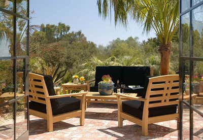  Mid-Century Modern Moroccan Country House Patio and Deck. Montecito Andalusian Estate by Maienza Wilson.