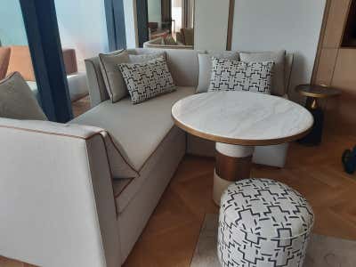  Western Asian Apartment Living Room. M Al Arab - MUR by Galleria Design.