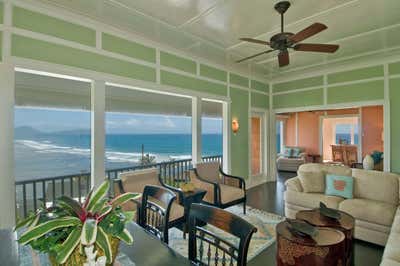  British Colonial Beach House Living Room. Honolulu Black Point On Mauanalua Bay by Maienza Wilson.
