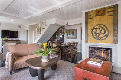  Mid-Century Modern Country House Living Room. Hollywood Hills Byrd House by Maienza Wilson.
