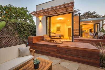  Beach Style Cottage Country House Patio and Deck. Los Angeles Modern Bungalow by Maienza Wilson.