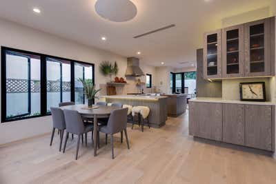  Western Dining Room. Los Angeles Modern Bungalow by Maienza Wilson.