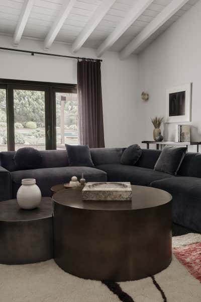  Modern Family Home Living Room. Palos Verdes Residence by Shapeside.
