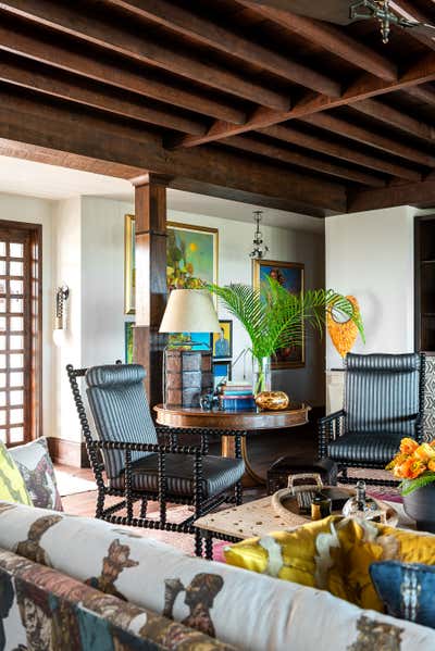  Beach Style Family Home Living Room. Boca Beach by Abby Hetherington Interiors.