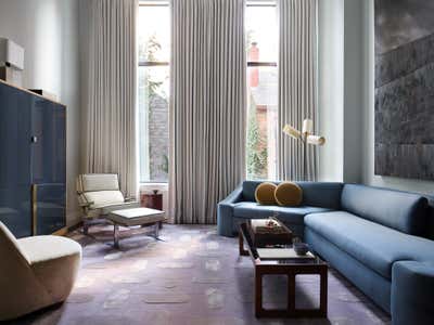  Mid-Century Modern Apartment Living Room. City Pied-À-Terre by Lisa Tharp Design.
