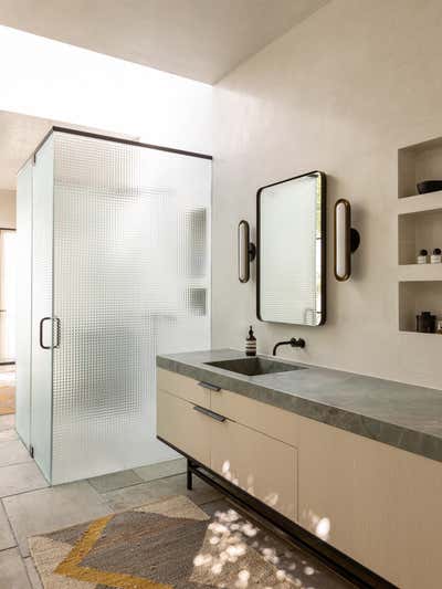 Modern Beach House Bathroom. Victoria by Electric Bowery LTD..