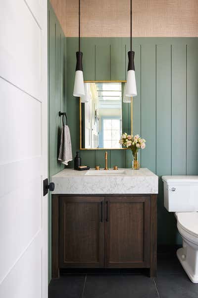  Coastal Family Home Bathroom. Texas by LH.Designs.