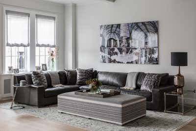 Contemporary Apartment Living Room. Park Avenue Residence by Lisa Frantz Interior.