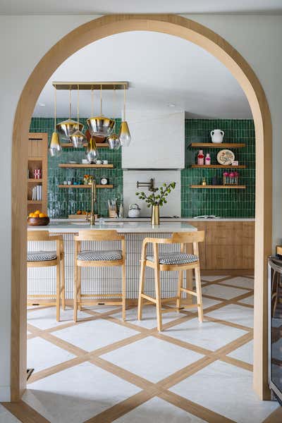  Art Deco Family Home Kitchen. Toluca Lake Residence by LVR - Studios.
