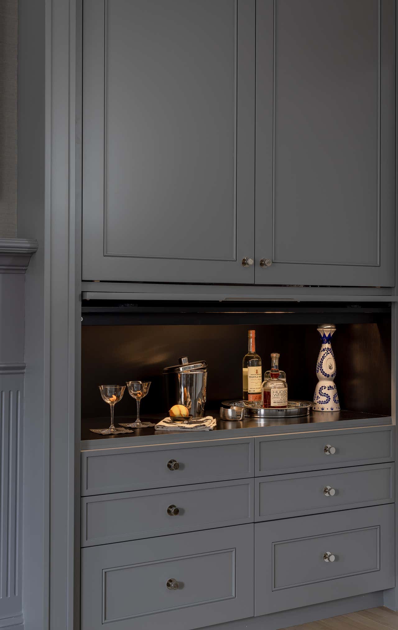 Storage Room and Closet Design Ideas - 669 Pictures | 1stDibs