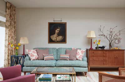  Contemporary Family Home Living Room. Pied a Terre  by Kate Guinness Design.