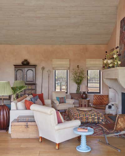  English Country Country House Living Room. The Pavilion by Kate Guinness Design.