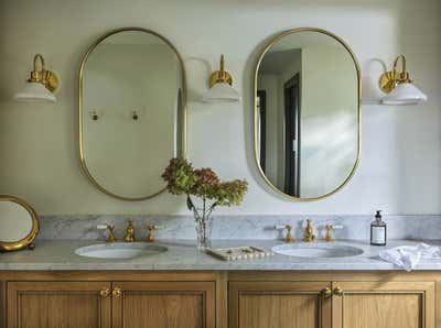  Cottage Family Home Bathroom. Cottage in the Woods by Light and Dwell.