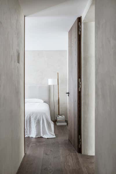  Mediterranean Scandinavian Apartment Bedroom. Alcalá by OOAA Arquitectura.