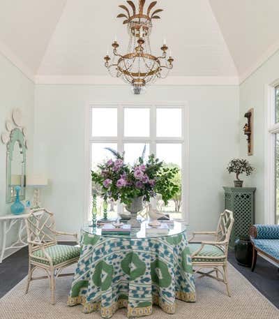 Traditional Country House Dining Room. Hill Country Home by Audrey Curl Interiors.