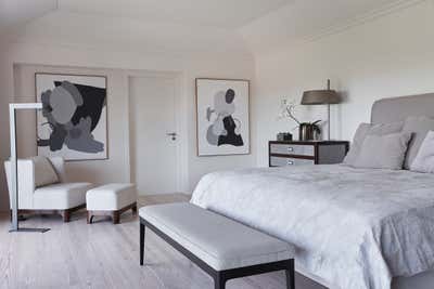 Contemporary Family Home Bedroom. Private Resindence by Marcelo Lucini Studio.