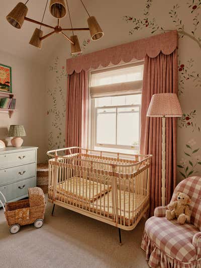  Traditional Tropical Family Home Children's Room. Queens Park II by Studio Duggan.