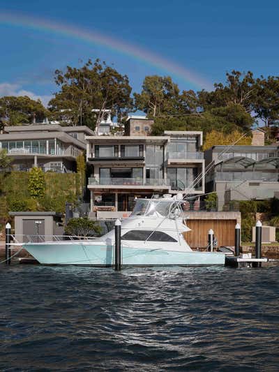  Western Tropical Family Home Exterior. Kyle Bay House by Greg Natale.